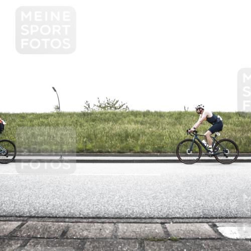 21.06.2026 - 29. Vierlanden-Triathlon H.Heesch http://msf.ph/oto/9868083 21.06.2026 10:44:12 Radfahren 50, 109, 135, 220, 245, 357, 359 meine-sportfotos.de