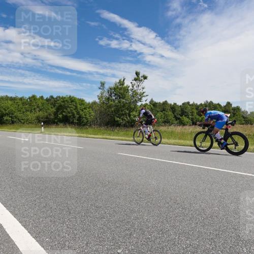 21.06.2026 - Viking Triathlon Michael Burmester http://msf.ph/oto/9868104 21.06.2026 11:44:35 Radfahren 56, 162, 166, 199, 211, 252, 266, 282, 348, 548, 561, 643 meine-sportfotos.de