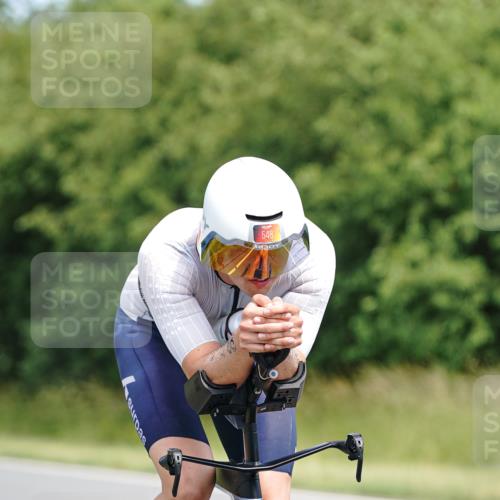 21.06.2026 - Viking Triathlon Michael Burmester http://msf.ph/oto/9868119 21.06.2026 12:22:29 Radfahren 94, 132, 134, 142, 192, 262, 279, 318, 329, 369, 442, 523, 548, 577, 644 meine-sportfotos.de