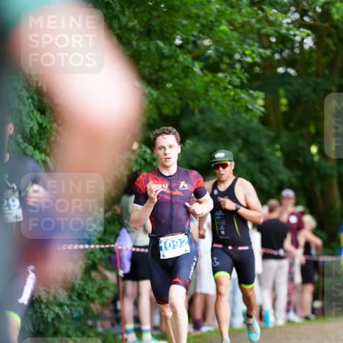 21.06.2026 - 29. Vierlanden-Triathlon LAZAROV Photography http://msf.ph/oto/9868121 21.06.2026 13:33:34 Laufen 29, 17, 1092 meine-sportfotos.de