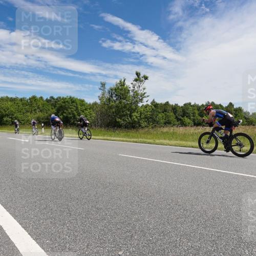 21.06.2026 - Viking Triathlon Michael Burmester http://msf.ph/oto/9868152 21.06.2026 11:45:02 Radfahren 99, 113, 198, 382, 460, 522 meine-sportfotos.de