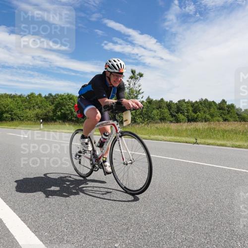 21.06.2026 - Viking Triathlon Michael Burmester http://msf.ph/oto/9868250 21.06.2026 11:46:04 Radfahren 39, 60, 111, 186, 212, 227, 227, 245, 495, 532, 541, 562, 615, 664 meine-sportfotos.de