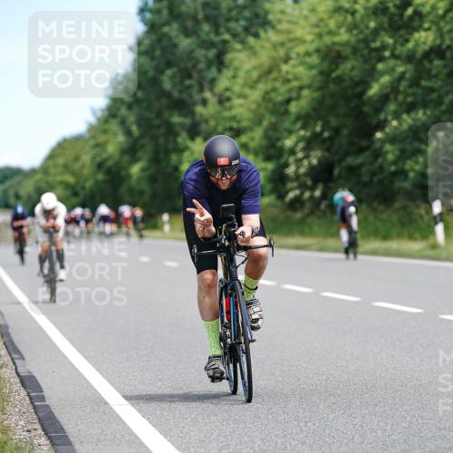 21.06.2026 - Viking Triathlon Michael Burmester http://msf.ph/oto/9868255 21.06.2026 12:23:03 Radfahren 258, 364, 407, 436, 470, 602 meine-sportfotos.de