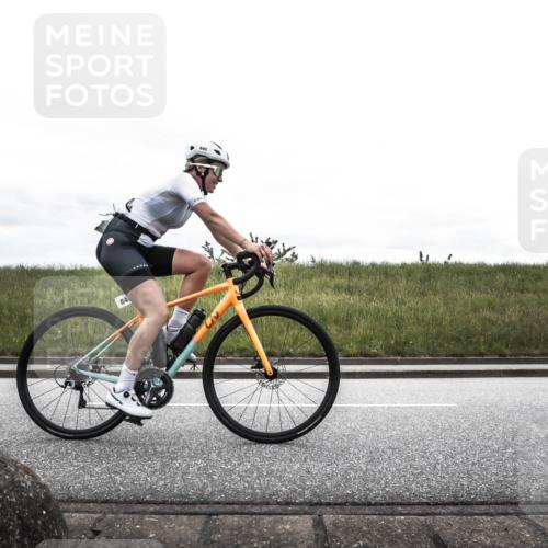 21.06.2026 - 29. Vierlanden-Triathlon H.Heesch http://msf.ph/oto/9868285 21.06.2026 12:13:19 Radfahren 840 meine-sportfotos.de