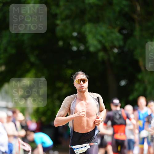 21.06.2026 - 29. Vierlanden-Triathlon LAZAROV Photography http://msf.ph/oto/9868291 21.06.2026 13:34:48 Laufen  meine-sportfotos.de