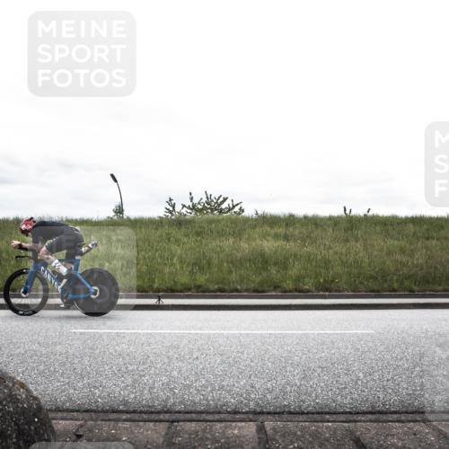 21.06.2026 - 29. Vierlanden-Triathlon H.Heesch http://msf.ph/oto/9868314 21.06.2026 12:13:51 Radfahren 764 meine-sportfotos.de