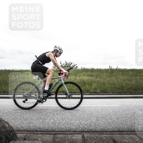 21.06.2026 - 29. Vierlanden-Triathlon H.Heesch http://msf.ph/oto/9868327 21.06.2026 12:14:08 Radfahren 651, 741, 890 meine-sportfotos.de
