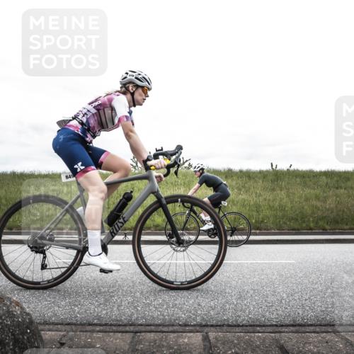 21.06.2026 - 29. Vierlanden-Triathlon H.Heesch http://msf.ph/oto/9868380 21.06.2026 12:15:33 Radfahren 236, 842, 849, 874 meine-sportfotos.de