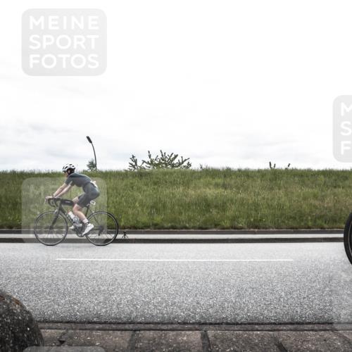 21.06.2026 - 29. Vierlanden-Triathlon H.Heesch http://msf.ph/oto/9868383 21.06.2026 12:15:34 Radfahren 236, 842, 849, 874 meine-sportfotos.de