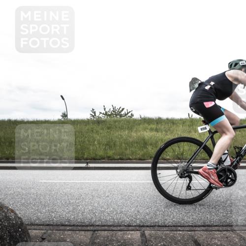 21.06.2026 - 29. Vierlanden-Triathlon H.Heesch http://msf.ph/oto/9868418 21.06.2026 12:16:13 Radfahren 834, 837, 856, 861 meine-sportfotos.de