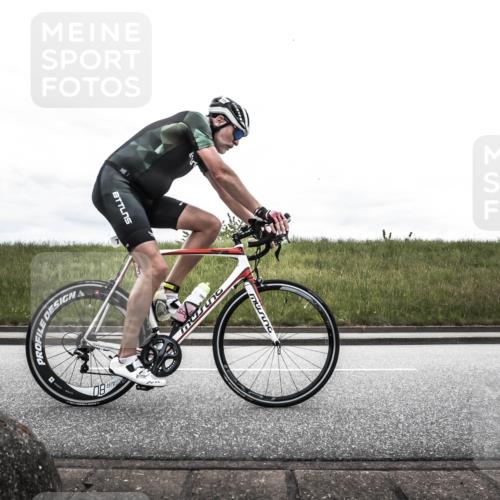 21.06.2026 - 29. Vierlanden-Triathlon H.Heesch http://msf.ph/oto/9868427 21.06.2026 12:16:23 Radfahren 771, 820 meine-sportfotos.de