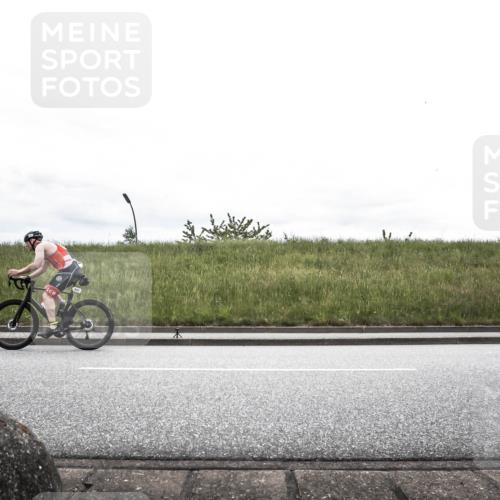 21.06.2026 - 29. Vierlanden-Triathlon H.Heesch http://msf.ph/oto/9868433 21.06.2026 12:16:25 Radfahren 771, 820 meine-sportfotos.de