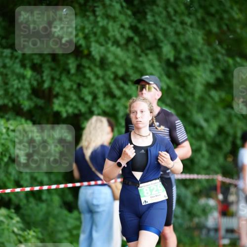 21.06.2026 - 29. Vierlanden-Triathlon LAZAROV Photography http://msf.ph/oto/9868434 21.06.2026 13:35:32 Laufen 829, 14 meine-sportfotos.de