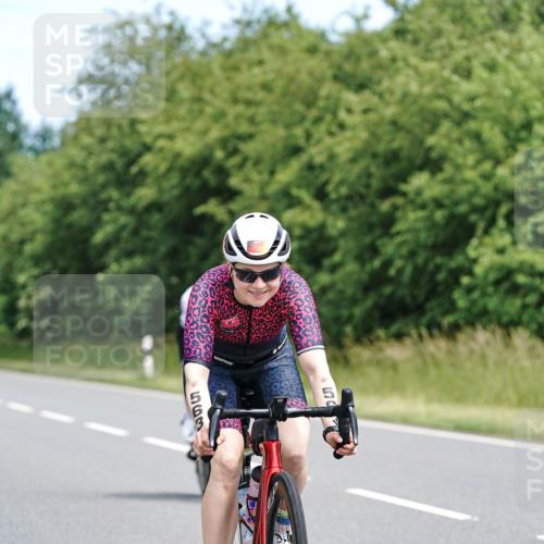 21.06.2026 - Viking Triathlon Michael Burmester http://msf.ph/oto/9868453 21.06.2026 12:23:46 Radfahren 8, 16, 46, 62, 65, 98, 103, 119, 136, 177, 222, 223, 256, 256, 280, 357, 368, 388, 457, 527, 530, 546, 563, 569, 605, 615, 634, 654 meine-sportfotos.de