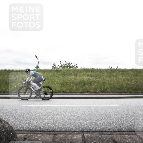 21.06.2026 - 29. Vierlanden-Triathlon H.Heesch http://msf.ph/oto/9868484 21.06.2026 12:17:33 Radfahren 41, 641, 688 meine-sportfotos.de