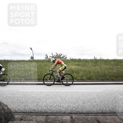 21.06.2026 - 29. Vierlanden-Triathlon H.Heesch http://msf.ph/oto/9868509 21.06.2026 12:18:06 Radfahren 630, 655, 656 meine-sportfotos.de