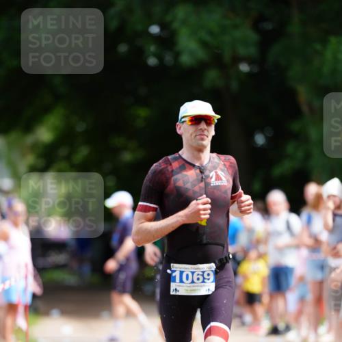 21.06.2026 - 29. Vierlanden-Triathlon LAZAROV Photography http://msf.ph/oto/9868510 21.06.2026 13:36:04 Laufen 202, 1069 meine-sportfotos.de