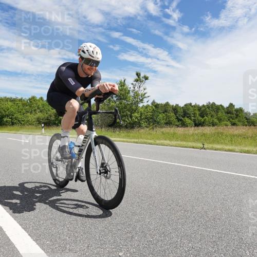 21.06.2026 - Viking Triathlon Michael Burmester http://msf.ph/oto/9868516 21.06.2026 11:48:53 Radfahren 167, 250, 283, 291, 305, 307, 433, 473, 616 meine-sportfotos.de