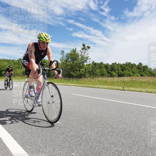 21.06.2026 - Viking Triathlon Michael Burmester http://msf.ph/oto/9868523 21.06.2026 11:48:59 Radfahren 167, 203, 250, 296, 298, 305, 307, 433, 473 meine-sportfotos.de