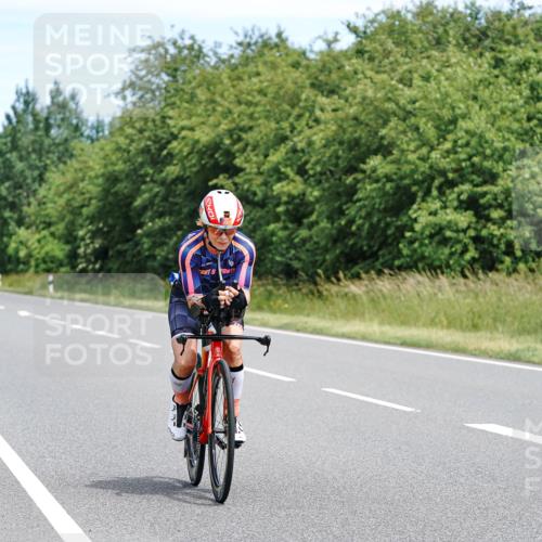 21.06.2026 - Viking Triathlon Michael Burmester http://msf.ph/oto/9868576 21.06.2026 12:23:55 Radfahren 8, 46, 58, 62, 65, 119, 222, 256, 280, 353, 357, 368, 527, 530, 534, 563, 569 meine-sportfotos.de