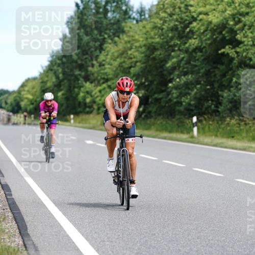 21.06.2026 - Viking Triathlon Michael Burmester http://msf.ph/oto/9868592 21.06.2026 12:24:05 Radfahren 58, 353, 357, 357, 368, 534 meine-sportfotos.de
