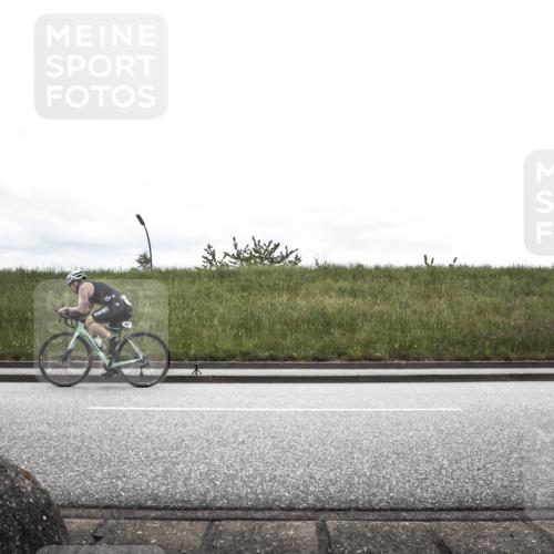 21.06.2026 - 29. Vierlanden-Triathlon H.Heesch http://msf.ph/oto/9868595 21.06.2026 12:20:04 Radfahren 647, 798, 807 meine-sportfotos.de