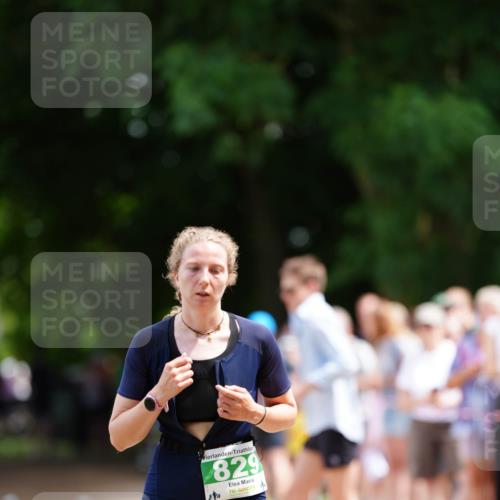 21.06.2026 - 29. Vierlanden-Triathlon LAZAROV Photography http://msf.ph/oto/9868599 21.06.2026 13:36:34 Laufen 829 meine-sportfotos.de