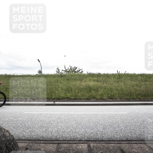 21.06.2026 - 29. Vierlanden-Triathlon H.Heesch http://msf.ph/oto/9868600 21.06.2026 12:20:05 Radfahren 647, 798, 807 meine-sportfotos.de