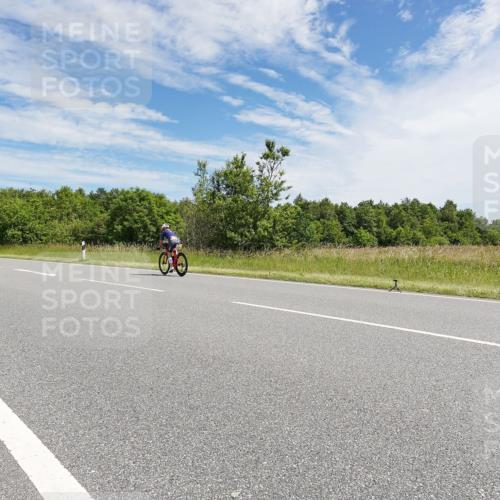 21.06.2026 - Viking Triathlon Michael Burmester http://msf.ph/oto/9868650 21.06.2026 11:50:06 Radfahren 40, 93, 152, 156, 218, 244, 297, 300, 333, 346, 393, 482, 492, 493, 519, 528, 614, 614, 633, 633 meine-sportfotos.de