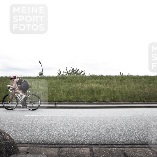 21.06.2026 - 29. Vierlanden-Triathlon H.Heesch http://msf.ph/oto/9868658 21.06.2026 12:22:05 Radfahren 836, 850, 888, 898 meine-sportfotos.de