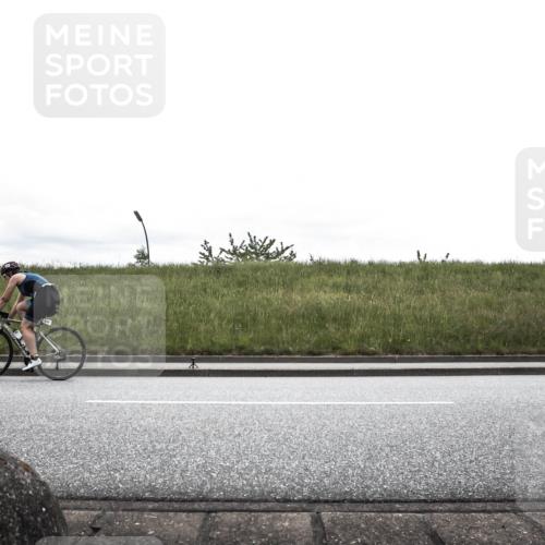 21.06.2026 - 29. Vierlanden-Triathlon H.Heesch http://msf.ph/oto/9868670 21.06.2026 12:22:13 Radfahren 687, 737, 836, 841, 850 meine-sportfotos.de