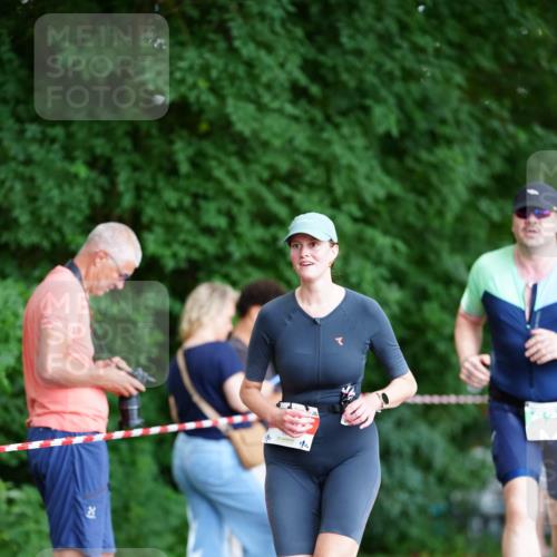 21.06.2026 - 29. Vierlanden-Triathlon LAZAROV Photography http://msf.ph/oto/9868679 21.06.2026 13:37:01 Laufen  meine-sportfotos.de