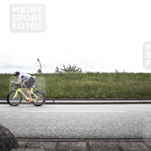 21.06.2026 - 29. Vierlanden-Triathlon H.Heesch http://msf.ph/oto/9868681 21.06.2026 12:22:32 Radfahren 747, 756, 773, 811, 817 meine-sportfotos.de