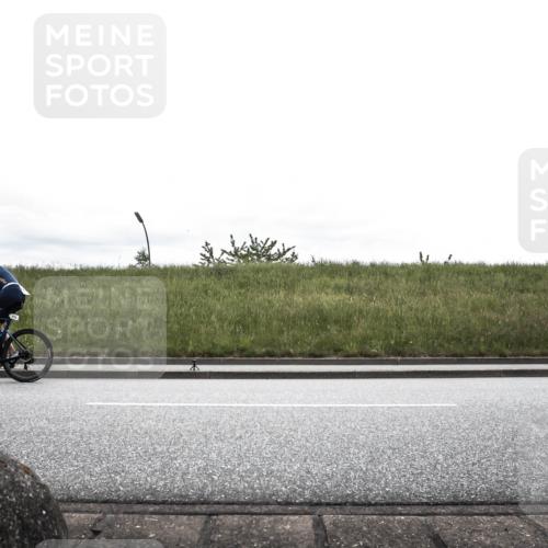 21.06.2026 - 29. Vierlanden-Triathlon H.Heesch http://msf.ph/oto/9868689 21.06.2026 12:22:35 Radfahren 747, 773, 817 meine-sportfotos.de