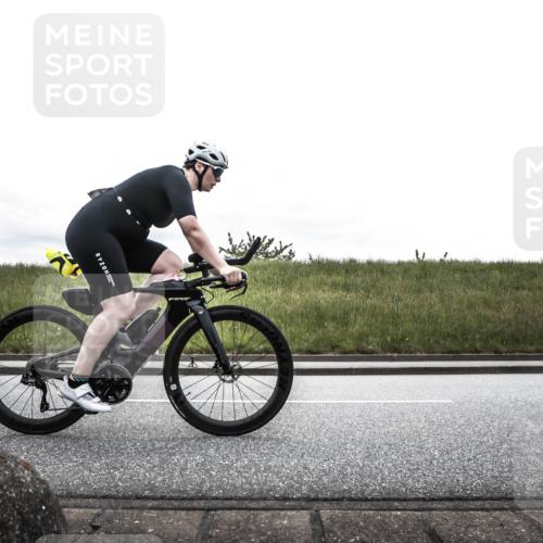 21.06.2026 - 29. Vierlanden-Triathlon H.Heesch http://msf.ph/oto/9868719 21.06.2026 12:23:21 Radfahren 864 meine-sportfotos.de