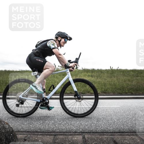 21.06.2026 - 29. Vierlanden-Triathlon H.Heesch http://msf.ph/oto/9868730 21.06.2026 12:24:01 Radfahren 720, 780, 855 meine-sportfotos.de
