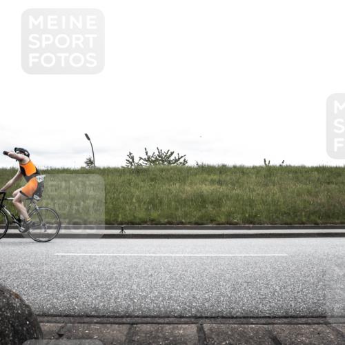 21.06.2026 - 29. Vierlanden-Triathlon H.Heesch http://msf.ph/oto/9868735 21.06.2026 12:24:04 Radfahren 780, 855 meine-sportfotos.de