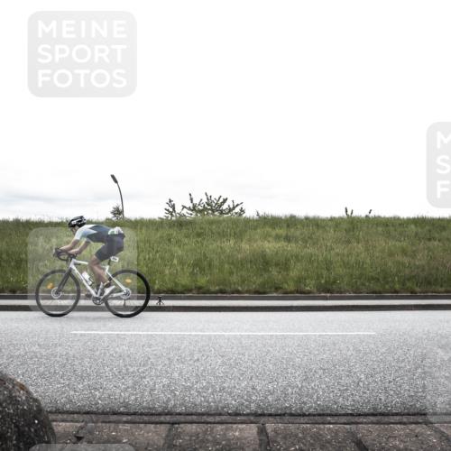 21.06.2026 - 29. Vierlanden-Triathlon H.Heesch http://msf.ph/oto/9868743 21.06.2026 12:24:18 Radfahren 680, 729, 759 meine-sportfotos.de