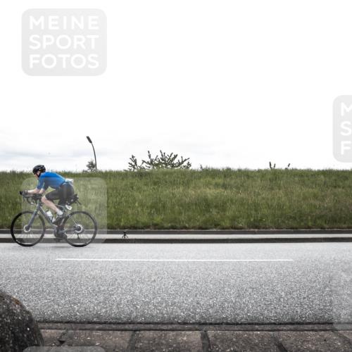 21.06.2026 - 29. Vierlanden-Triathlon H.Heesch http://msf.ph/oto/9868754 21.06.2026 12:24:26 Radfahren 707, 759 meine-sportfotos.de