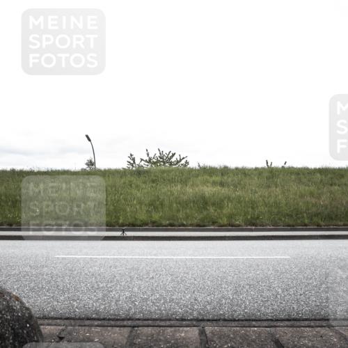 21.06.2026 - 29. Vierlanden-Triathlon H.Heesch http://msf.ph/oto/9868825 21.06.2026 12:27:01 Radfahren 809, 845, 876, 920, 964 meine-sportfotos.de