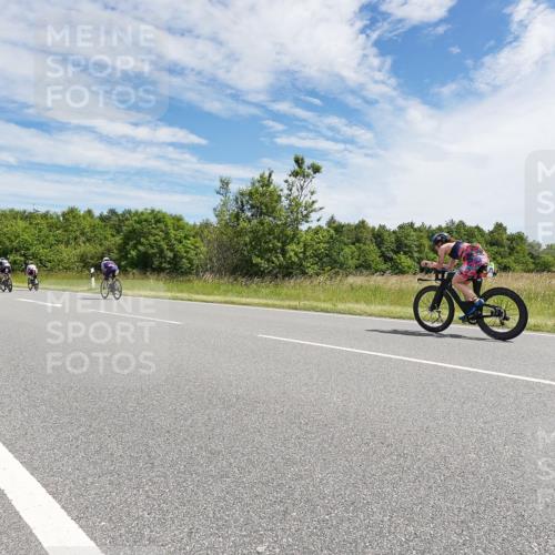 21.06.2026 - Viking Triathlon Michael Burmester http://msf.ph/oto/9868864 21.06.2026 11:52:08 Radfahren 61, 77, 80, 80, 141, 359, 410, 423, 491, 550, 636, 660 meine-sportfotos.de