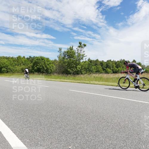 21.06.2026 - Viking Triathlon Michael Burmester http://msf.ph/oto/9868873 21.06.2026 11:52:11 Radfahren 61, 77, 80, 141, 410, 423, 491, 550, 636, 660 meine-sportfotos.de