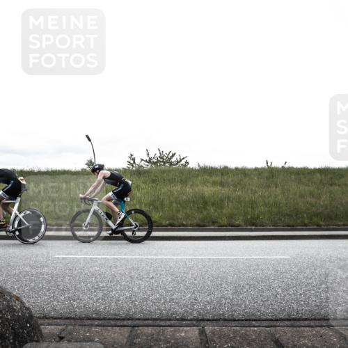21.06.2026 - 29. Vierlanden-Triathlon H.Heesch http://msf.ph/oto/9868886 21.06.2026 12:27:39 Radfahren 913, 917, 918, 927, 954, 957, 963, 972, 975 meine-sportfotos.de