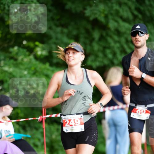 21.06.2026 - 29. Vierlanden-Triathlon LAZAROV Photography http://msf.ph/oto/9868887 21.06.2026 13:39:14 Laufen 20, 249 meine-sportfotos.de