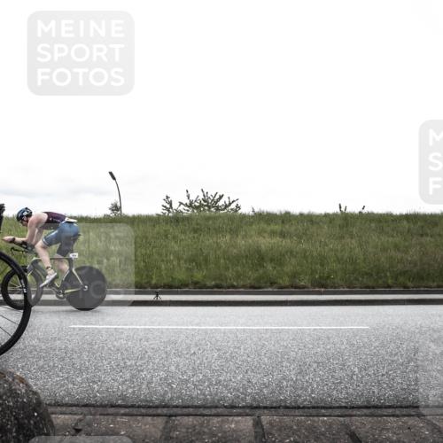 21.06.2026 - 29. Vierlanden-Triathlon H.Heesch http://msf.ph/oto/9868901 21.06.2026 12:27:50 Radfahren 683, 877, 924, 954, 956 meine-sportfotos.de
