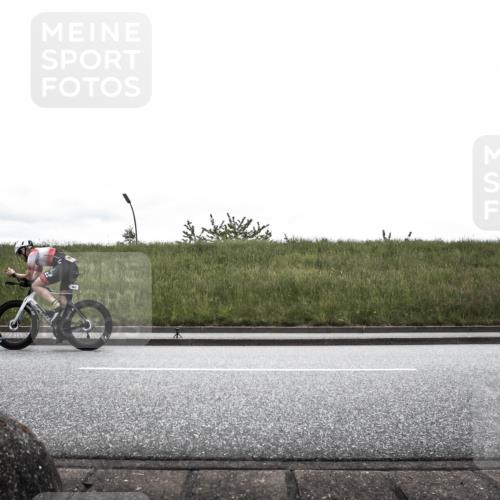 21.06.2026 - 29. Vierlanden-Triathlon H.Heesch http://msf.ph/oto/9868960 21.06.2026 12:28:32 Radfahren 249, 921, 943, 962 meine-sportfotos.de
