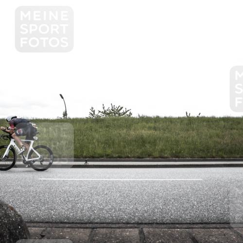 21.06.2026 - 29. Vierlanden-Triathlon H.Heesch http://msf.ph/oto/9869162 21.06.2026 12:30:58 Radfahren 939 meine-sportfotos.de
