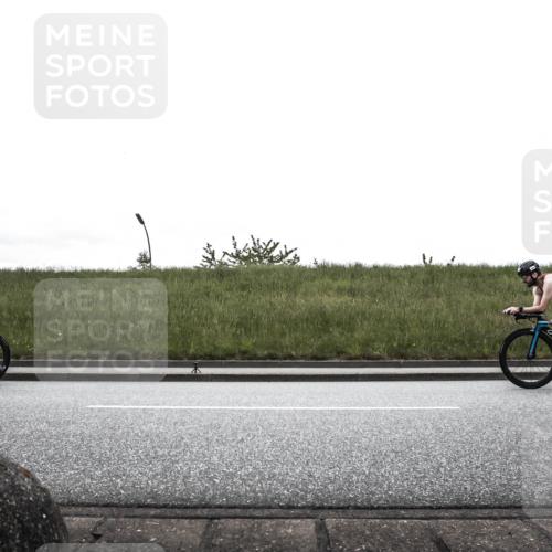 21.06.2026 - 29. Vierlanden-Triathlon H.Heesch http://msf.ph/oto/9869185 21.06.2026 12:31:25 Radfahren 882, 887, 893, 940, 945, 952, 969 meine-sportfotos.de
