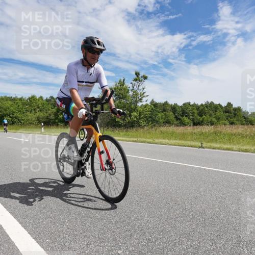21.06.2026 - Viking Triathlon Michael Burmester http://msf.ph/oto/9869208 21.06.2026 11:57:59 Radfahren 54, 275, 352, 430, 453, 523, 605, 607, 628, 667 meine-sportfotos.de