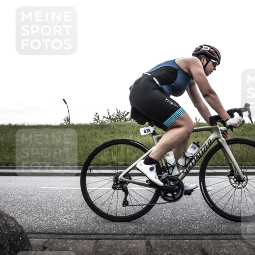 21.06.2026 - 29. Vierlanden-Triathlon H.Heesch http://msf.ph/oto/9869235 21.06.2026 12:32:06 Radfahren 664, 776, 836, 932 meine-sportfotos.de